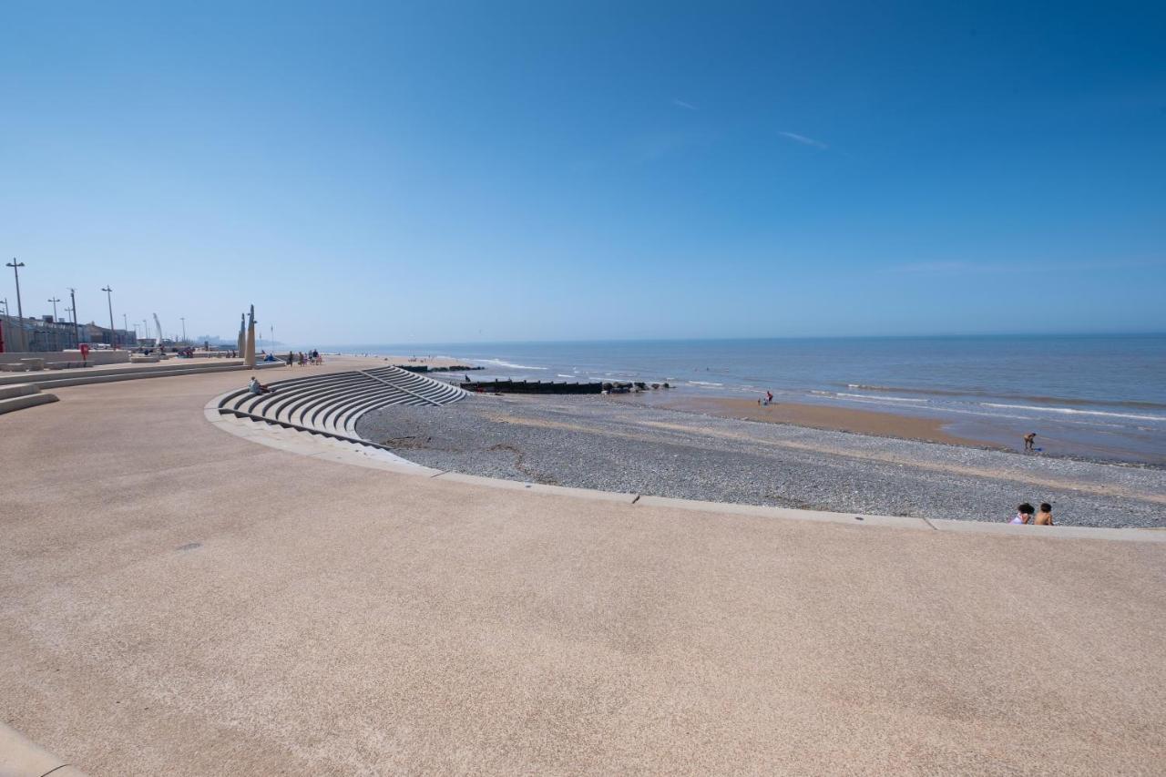 Seahawk Holiday Apartments Cleveleys Luaran gambar