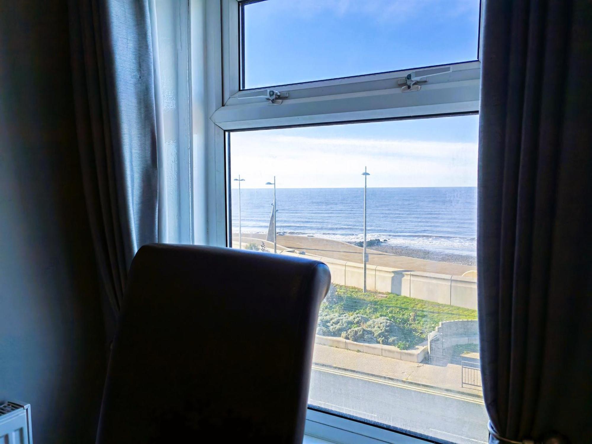 Seahawk Holiday Apartments Cleveleys Luaran gambar